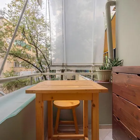 ホステル Nena Semi